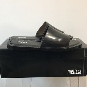 New! Melissa sandals